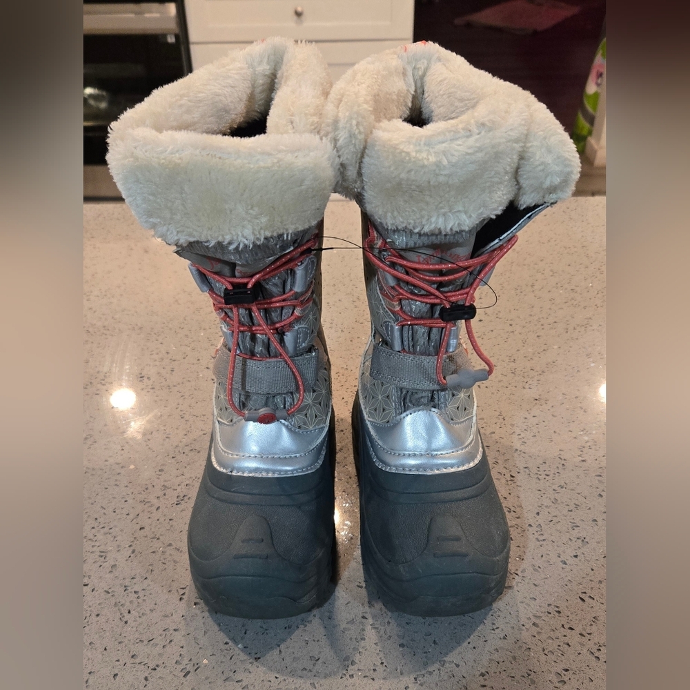 JambuKD: Kids Winter Boots - Silver and Gray Water Proof